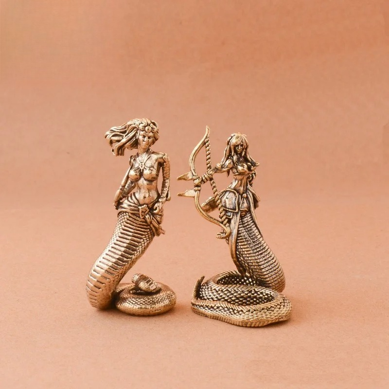 Tv Art And Craft - 1 Buah Ornamen Medusa Kuningan Kerajinan