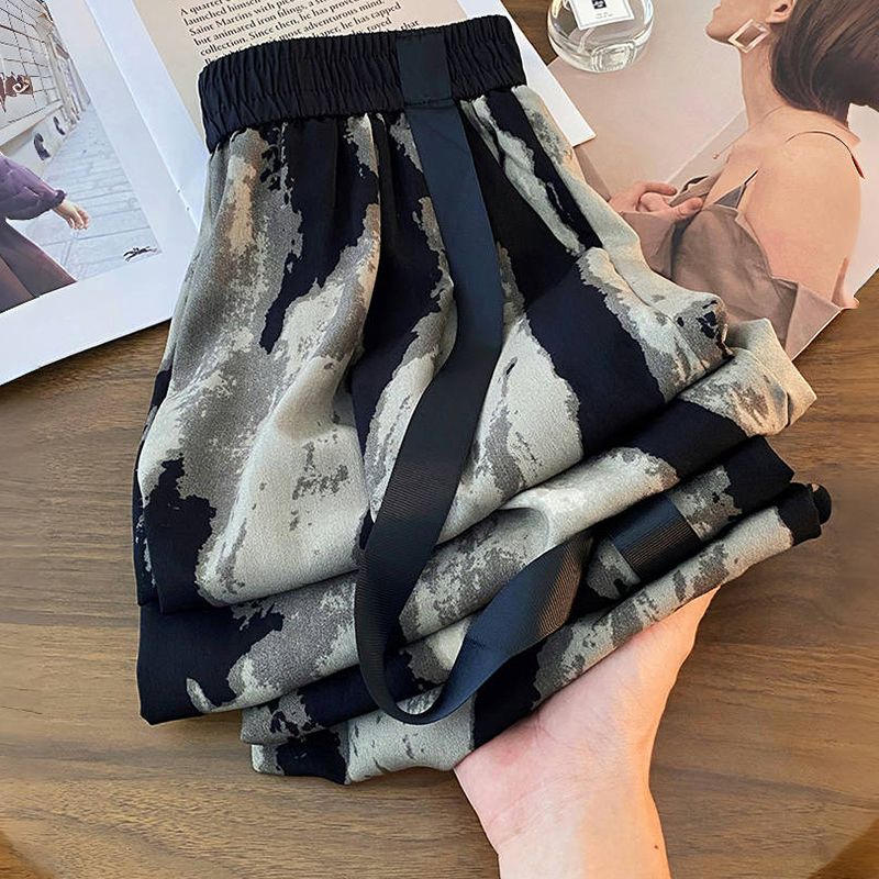 Celana panjang kaki lebar wani - Silk Painting Dye ulasan dan harga
